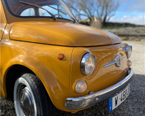 Circuits en voitures anciennes autour de millau en Aveyron