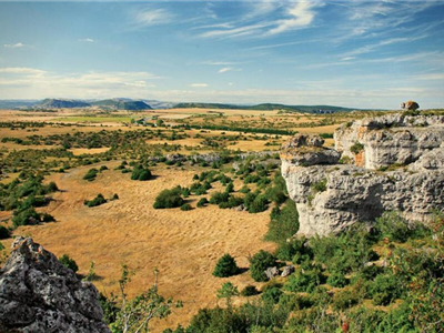 Cicruits touristiques en voiture ancienne dans le sud Aveyron