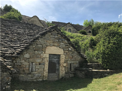 Cicruits touristiques en voiture ancienne dans le sud Aveyron
